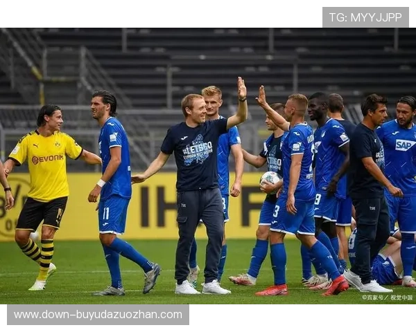 尼斯对阵斯特拉斯堡,欧战资格争夺战提前上演。 尼斯对阵斯特拉斯堡,欧战资格争夺战提前上演。