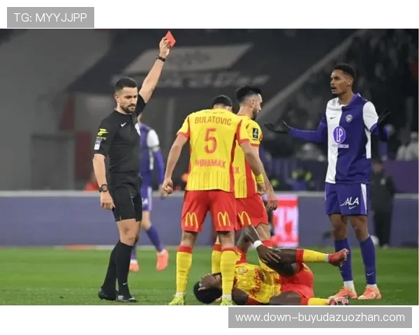 斯特拉斯堡1-1尼斯，门将神扑保住关键一分